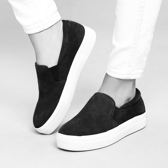 NWT Steve Madden's Gills Black Suede Sneakers - Picture 2 of 5